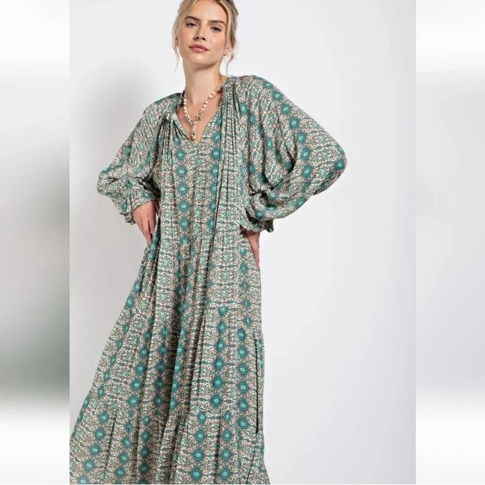 Easel Paisley Mint Green Printed Long Sleeve Gauze Maxi Dress - Picture 7 of 10